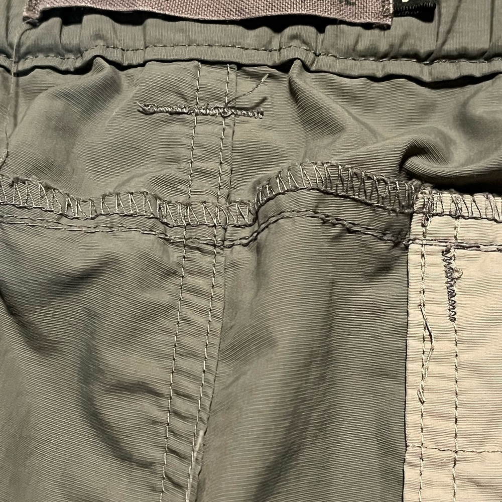 REI Nylon Gray Cargo Convertible Pants/Shorts Sz XL UP F 50t - Picture 6 of 8